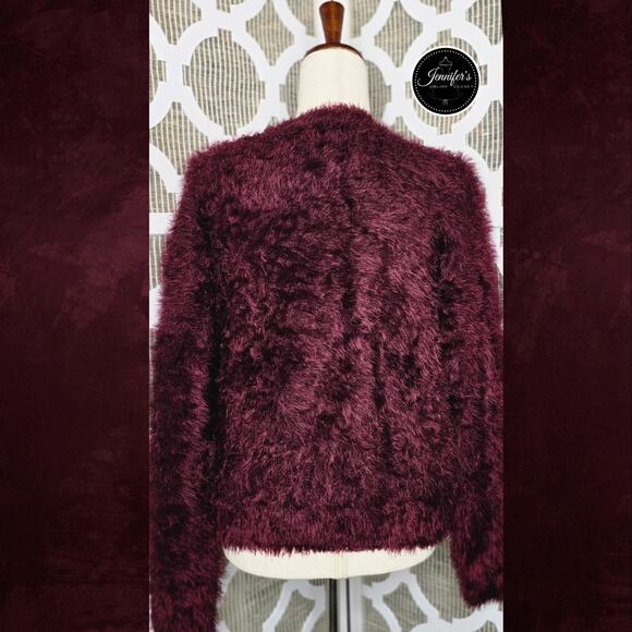 Renvy Women's Maroon/Oxblood Plush Eyelash Fuzzy Sweater Size M - Picture 7 of 11